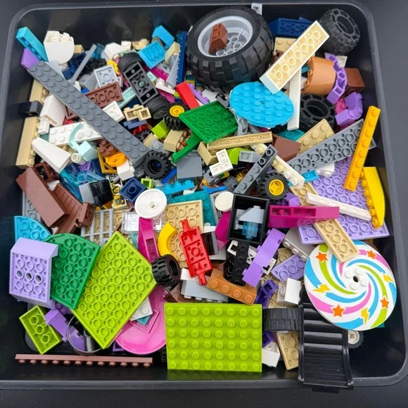 Lego Bulk Lot 2lb Mixed Multicolor Bricks Plates Wheels Specialty Pieces - Picture 5 of 6